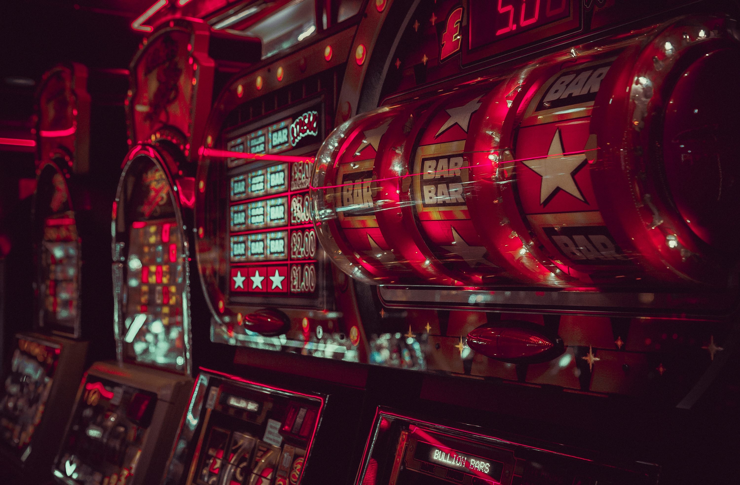 Ilustrasi disclaimer dan batasan tanggung jawab layanan hiburan daring